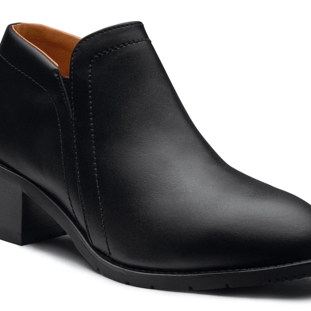 Steel Toe Woman’s Black Heeled Boot